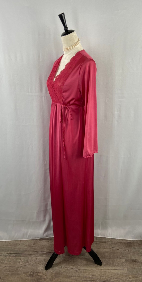 Vintage Fuchsia Gilead Nightgown with Lace Detail… - image 5