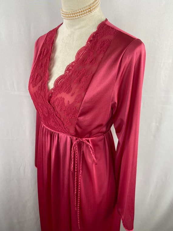 Vintage Fuchsia Gilead Nightgown with Lace Detail… - image 3