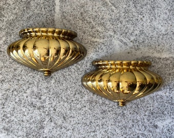 Vintage Home Interiors Gold Shell Wall Pockets, Hollywood Regency Scalloped Sconce Planters, Elegant Mid-Century Home Decor Collectible