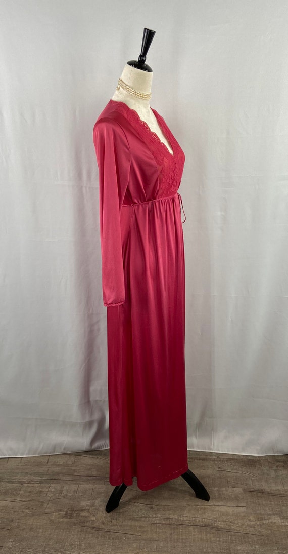 Vintage Fuchsia Gilead Nightgown with Lace Detail… - image 7