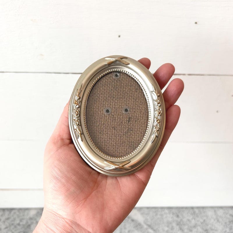 Silver Vintage Oval Frame - Etsy