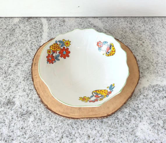 Did They Hand Paint Designs on Vintage Kitchen Gadgets? Discover!