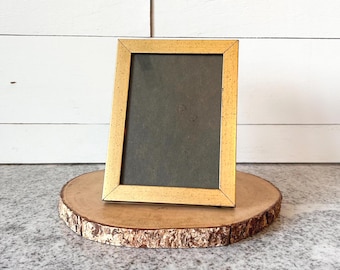 Vintage 5x7 Picture Frame Gold Black Speckled, Mid Century Modern Photo Frame, Retro Tabletop Frame, Classic Brass Look Frame, Minimalist