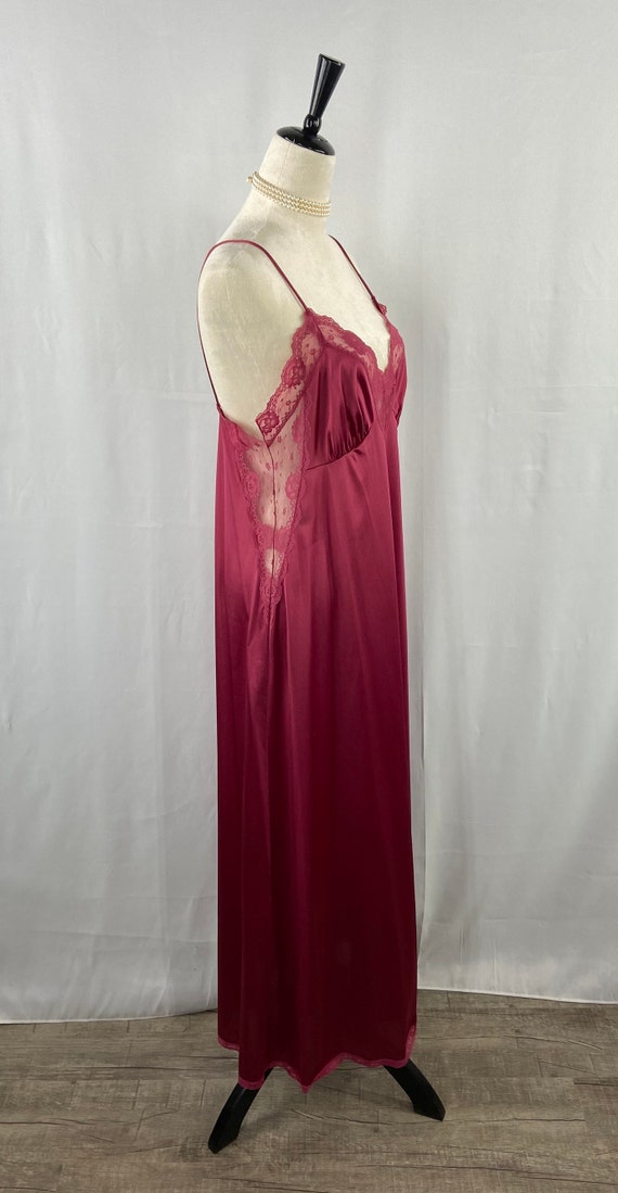 Vintage JCPenney Magenta Satin Nightgown Lace Det… - image 6