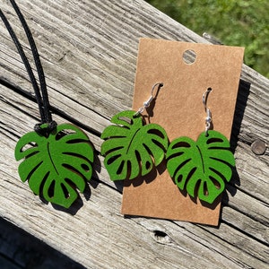 Monstera leaves pendant and earrings for Glowforge, Laser -  DIGITAL FILE