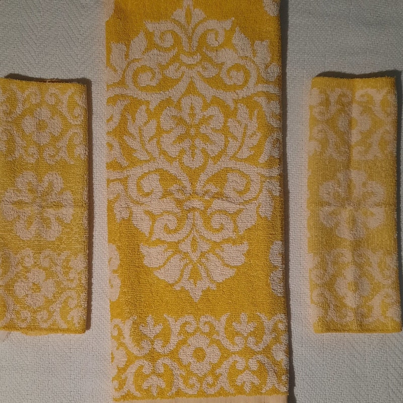 1970s Bath Towels - Etsy