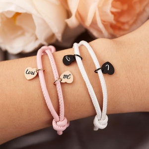 Pulseras de letras, pulsera de amistad, pulsera de parejas a juego grabada, pulsera de iniciales, pulsera personalizada, pulsera de cuero, para él y para ella