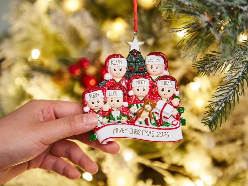 Personalisierte Familie Weihnachten Ornament, 2026 Weihnachten Ornament, Laser gravierte Familie Ornament, benutzerdefinierte Familie Ornament für Weihnachtsbaum Dekor Bild 8