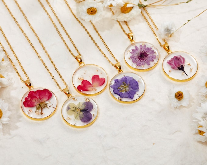Real Dried Birth Month Flower,Birth Flower Necklace,Pressed Flower Necklace,Boho Jewelry,Jewelry Family Gift,Bridesmaid Gifts,Gift for Her