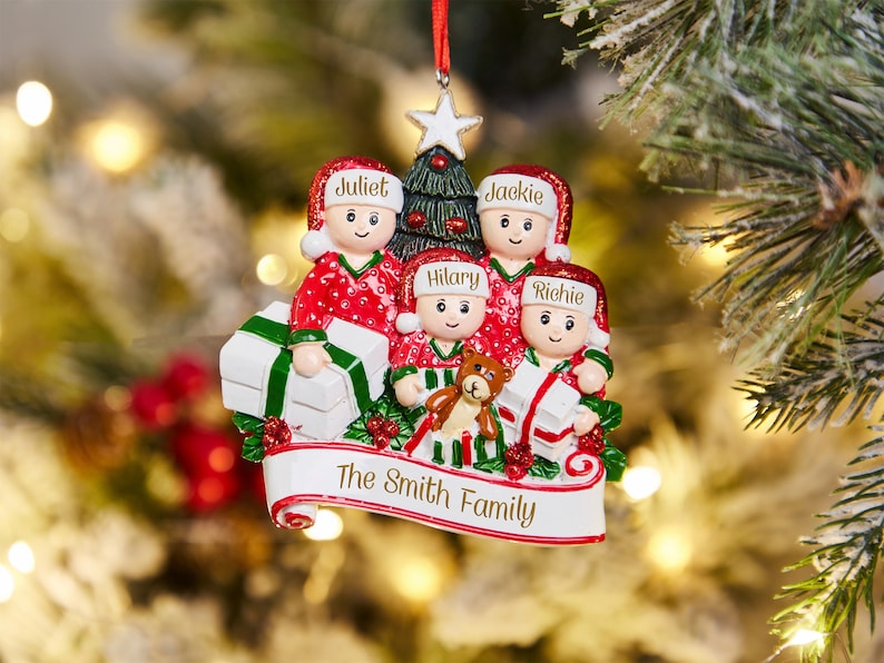 Personalisierte Familie Weihnachten Ornament, 2026 Weihnachten Ornament, Laser gravierte Familie Ornament, benutzerdefinierte Familie Ornament für Weihnachtsbaum Dekor Bild 6