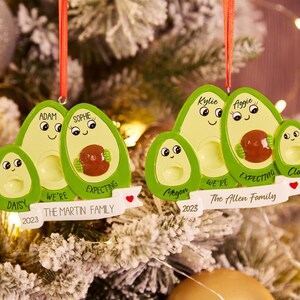 Personalised Christmas Ornament Ornament Family Avocado Ornament,2-4 People Expecting Avocado Hand Personalized Christmas Ornament zdjęcie 3