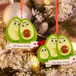 Personalised Christmas Ornament Ornament Family Avocado Ornament,2-4 People Expecting Avocado Hand Personalized Christmas Ornament zdjęcie 7