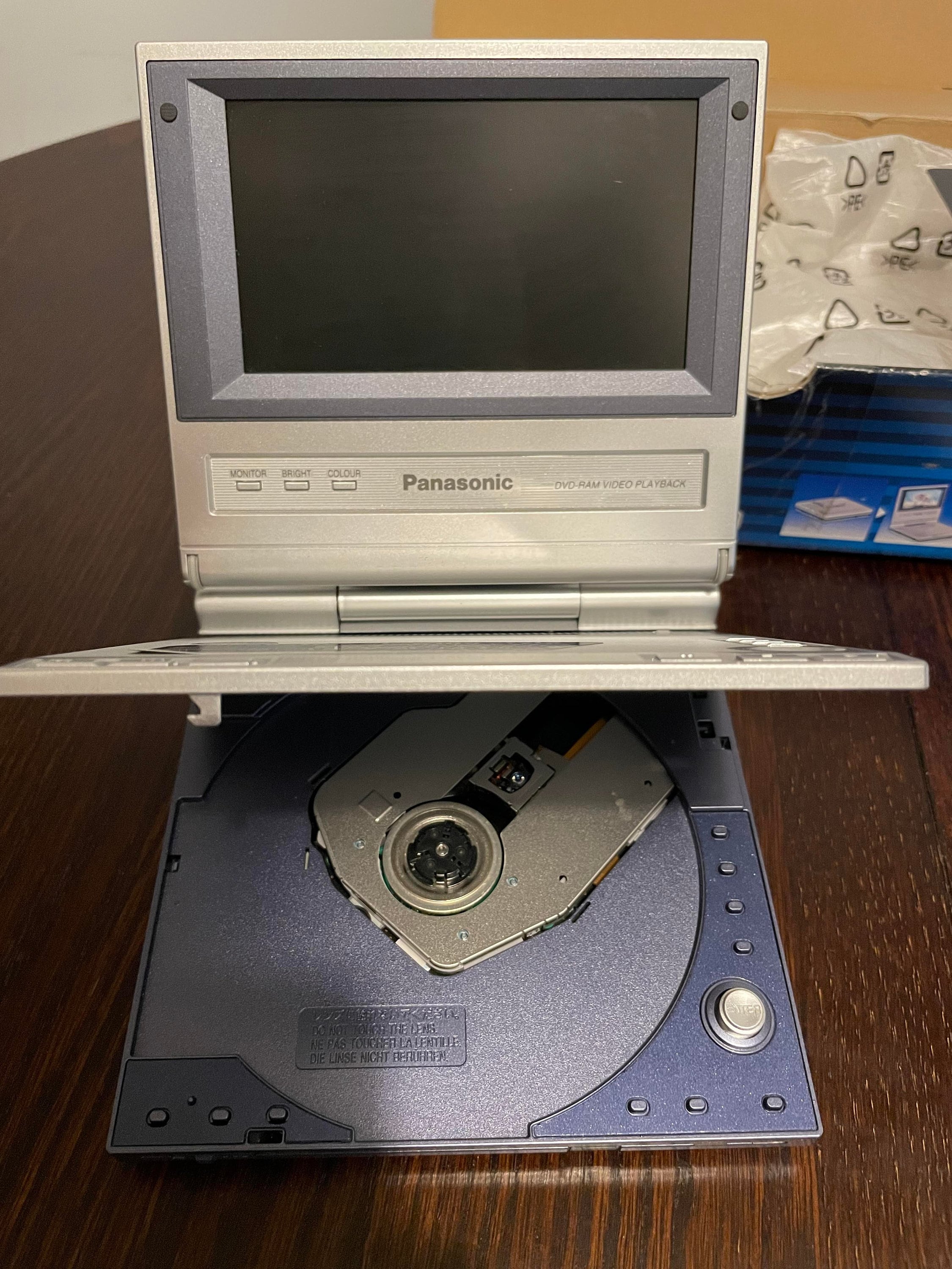 Panasonic Portable DVD Player 5 Battery Powered DVDLS5 Etsy