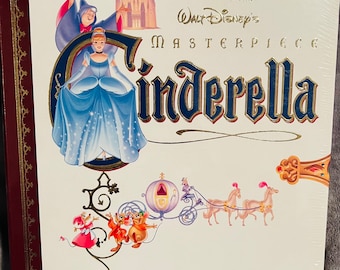 Disney Cinderella Exclusive Deluxe VHS Edition mit Extras! Versiegelt! 1995