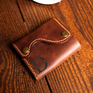 Cartera de cuero personalizada, cartera minimalista, cartera de cuero genuino hecha a mano, tarjetero de cuero, regalo para él, regalo de San Valentín