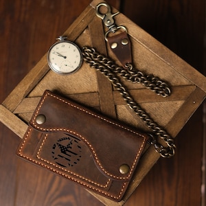Cartera de motociclista marrón personalizada con cadena, patrón de cartera de motociclista, cartera con cadena, cartera de motociclista para hombre, regalo para novio, regalo de San Valentín