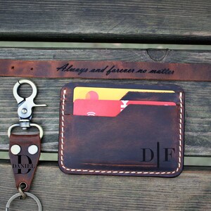 Leder Herren Triple Set, Leder Kartenhalter, Leder Armband, Schlüsselanhänger, V Day Geschenk, Geschenk für Ihn, Weihnachtsgeschenk, personalisiertes Geschenk