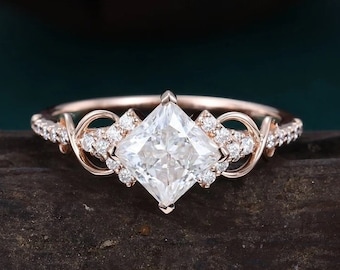 Anillo de compromiso de moissanita de corte princesa Anillo de compromiso único en oro rosa Anillo nupcial de diamantes delicado Anillo de compromiso de giro Regalo de aniversario