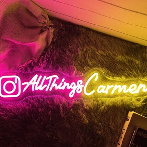 Insegna al neon a LED con ID social media Instagram personalizzato / Tag nome utente per giochi / Luce al neon personalizzata / Decorazione da parete / Decorazione per la casa
