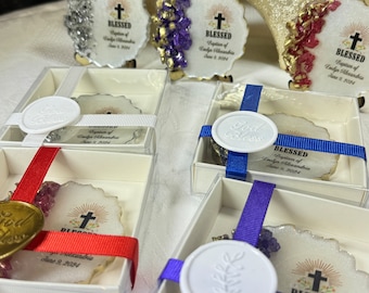 Benutzerdefinierte Taufe Gastgeschenke für Jungen und Mädchen, goldene Taufe Epoxy Magnet Favor, Taufbevorzugung, Mi Bautizo, personalisiertes Geschenk, Babypartybevorzugung