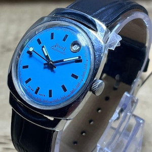 Vintage PIAGET Automatic 25 Jewels Swiss Made Date on Two Lume Hands Wrist Watch Sunbrust Blue Dial