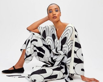 Tweedelige set met zijdeachtige abstracte bladprint, elegante outfit voor zomervakantie