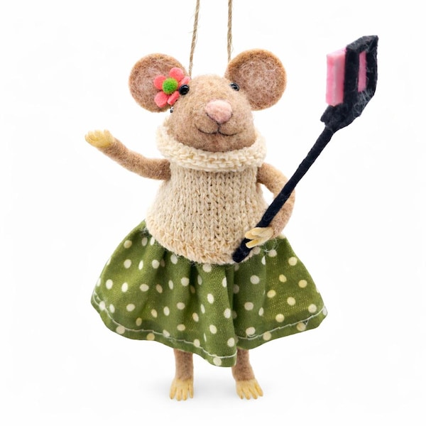 Handmade Felt Mouse Easter Decoration – Cute Hanging Ornament with Skirt & Selfie Stick – 12cm Wool Mouse