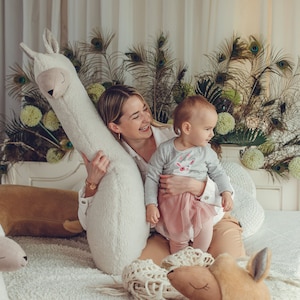 Giant Plush Toy Alpaca, creamy | Giant Llama Plush | Stuffed animals | Unique gifts for babies| Nursery | Kid&#39;s room decoration