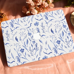 Sketching Blue Flowers Hard Protective Personalize Macbook Case for 2022 M2 13.6 A2681 MacBook Air/Pro 13 14 16 15 inch Laptop