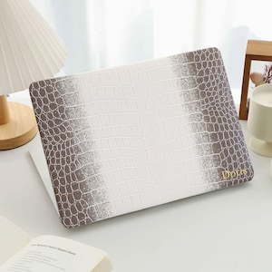 Latte Crocodile Pattern MacBook Case for New M2 Air 13 A2681 M2 Pro 13 A2338, MacBook Case for 2024 All New MacBook M2 M3 M4 Laptop Case