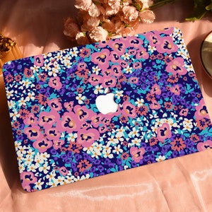 Tempting Flowers Hard Protective Personalize Macbook Case for 2022 M2 13.6 A2681 MacBook Air/Pro 13 14 16 15 inch Laptop
