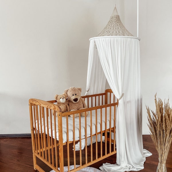 Auvent en macramé avec lumières. Décoration bohème pour lit d'enfant, coin lecture ou décoration bohème pour baby shower. Cadeau enfant ou premier anniversaire