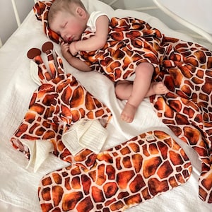 Personalisierte Baby-Geschenkkorb beste Schwangerschaft Geschenke Musselin Decke Giraffe Baby Spielzeug Neugeborenes Erstes Mal Mama Geschenk Erwartete Mama Geschenk