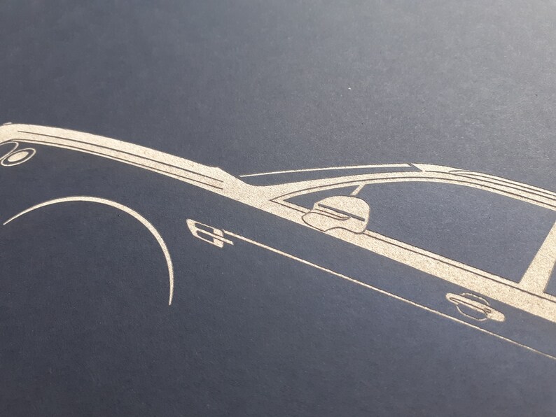 Bentley Bentayga Ilustración de silueta SUV de lujo grabada con láser ...