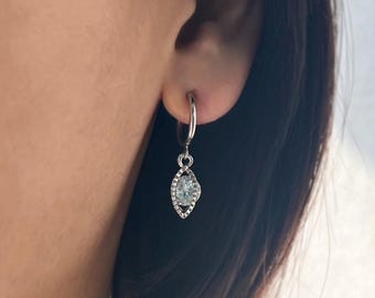 Hoop clip on earrings, oval earrings, invisible clip on, non pierced earrings, no pierce hoop earrings, no piercing, silver tone, H-3