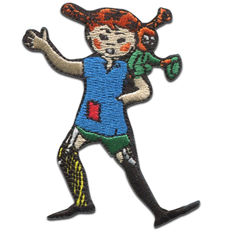 Puede incluir: Parche bordado de una ni&ntilde;a de dibujos animados con cabello rojo, vistiendo un vestido azul y pantalones cortos verdes, llevando un juguete verde y naranja. La ni&ntilde;a tiene una pierna que falta y lleva una pierna prot&eacute;sica a rayas amarillas y negras.