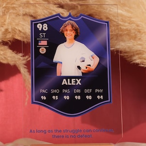 Aangepaste voetbalspelerkaart, FIFA Ultimate Team, EA FC 24, gepersonaliseerde acryl voetbalplaat, FIFA-statistiekenkaart stijl, uniek cadeau voor kinderen