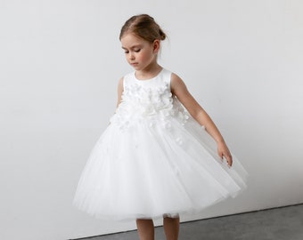 White flower girl dress floral décor, girls dress 3d flower, white tutu tulle girl dress 1st communion wedding baptism christening pageant