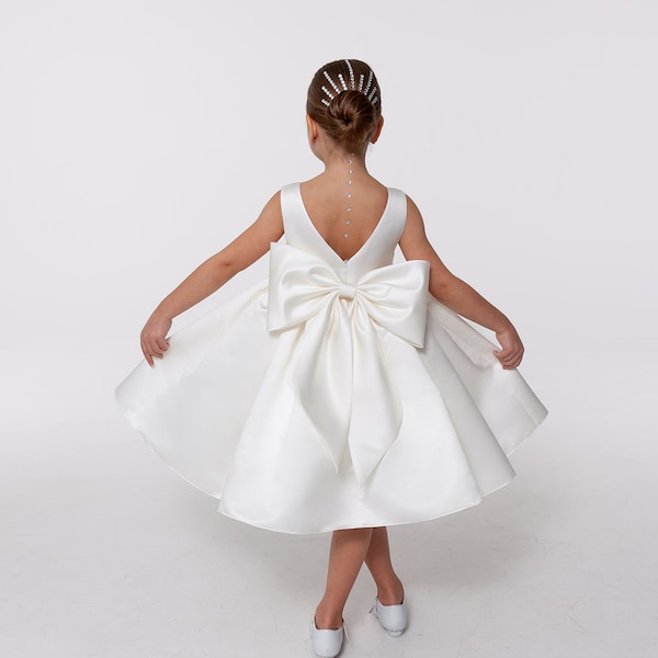 Weiß Satin Blumenmädchen Kleid große Schleife, Kleinkind Hochzeitskleid, Junior Brautjungfer Mädchenkleid für Hochzeitsfeier, Taufe Taufkleid