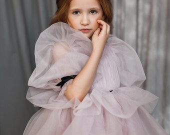 Pale pink tulle flower girl dress ~ Wedding dress for girls ~ Elegant bridesmaid girl gown ~ Photoshoot tutu girl dress ~ Princess dress
