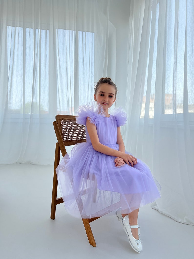 Tulle flower girl dress Lavender purple girls dress Birthday girl dress Princess girl dress for wedding Photoshoot girl dress image 4