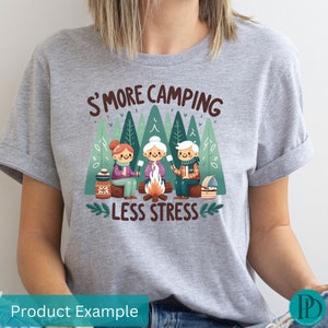 Divertido S'more Camping Menos estrés PNG Personas mayores Fogata Gráfico Acogedor Campista mayor Clipart Relajante Campamento Sublimación Descarga digital