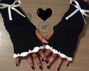 Dainty Darling | Wrist Warmers w/ Ribbons