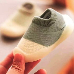 New Walkers: Socks with Rubber Sole 0-24 months Multipack Bundles Available Green