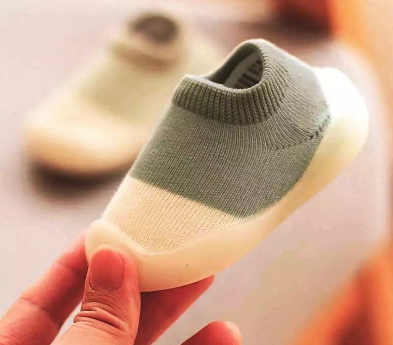 New Walkers: Socks with Rubber Sole 0-24 months Multipack Bundles Available Green