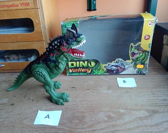 Chap mei dino valley carnotaurus dinosaur parts 2014