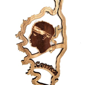 Carte corse et Tête de maure en bois 26 cm