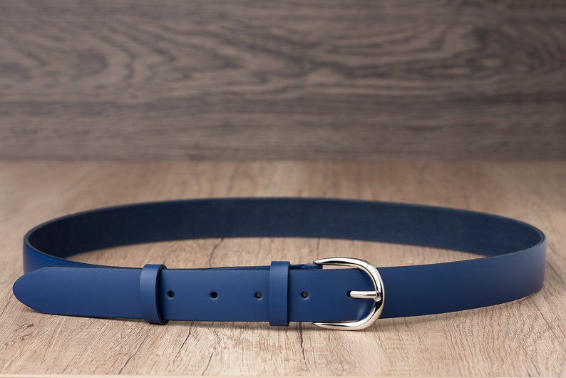 Women's Leather Belt 1.2 Wide in Multiple Colors, Classic Casual 100