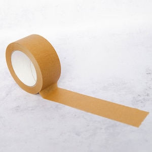 Nastro da imballaggio in carta resistente, carta kraft marrone, forniture per l'imballaggio, nastro sigillante riciclabile autoadesivo