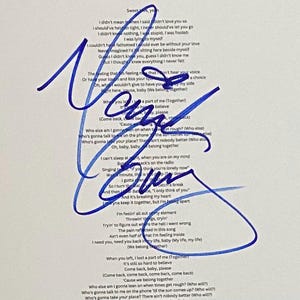 Mariah Carey Autograph On A4 Sheet Inc COA